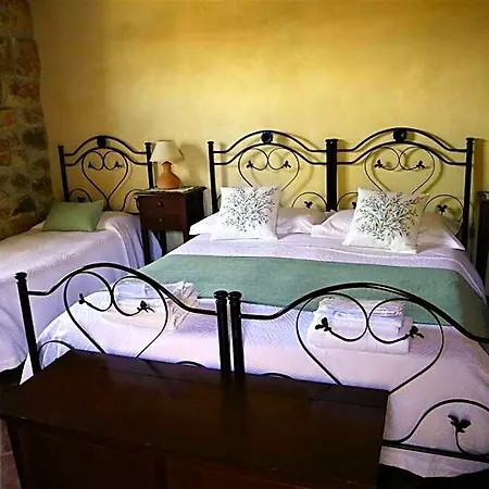 Giusy Bed & Breakfast 4*